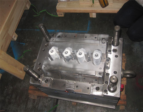 前蓋 汽車(chē)注塑模具